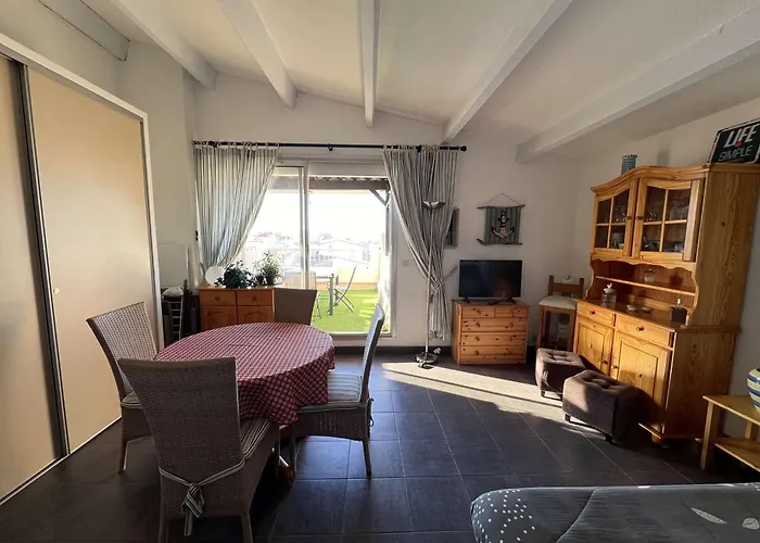 T2 Cabine, Terrasse, Parking Prive, Animaux Acceptes - Fr-1-702-38 Apartment *