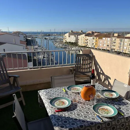 T2 Cabine, Terrasse, Parking Privé, Animaux Acceptés - Fr-1-702-38 Appartement *